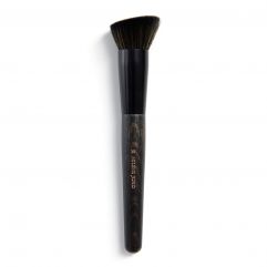 Pure Collection Angled Foundation Brush 185